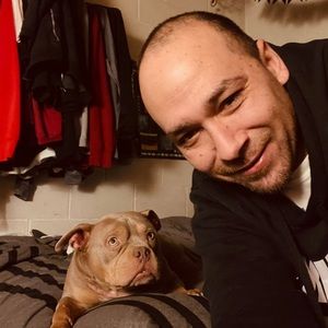 Meet your Posher, Adrian